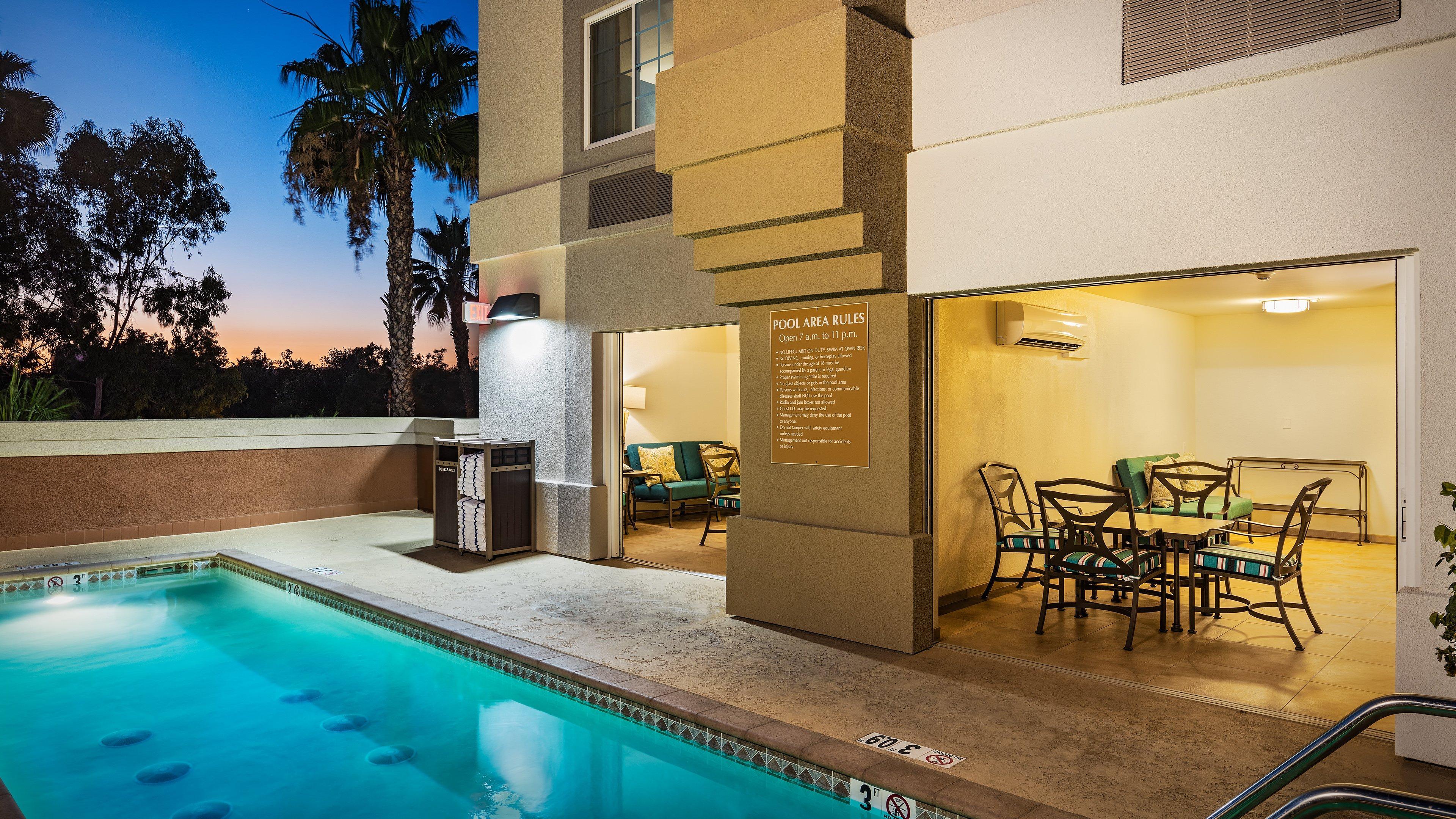 Candlewood Suites Anaheim - Resort Area By Ihg Eksteriør billede