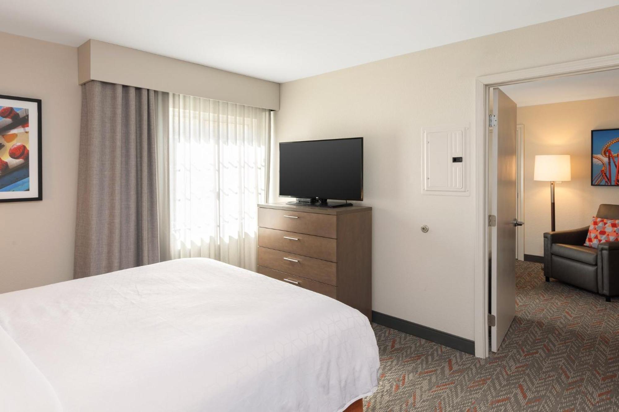 Candlewood Suites Anaheim - Resort Area By Ihg Eksteriør billede