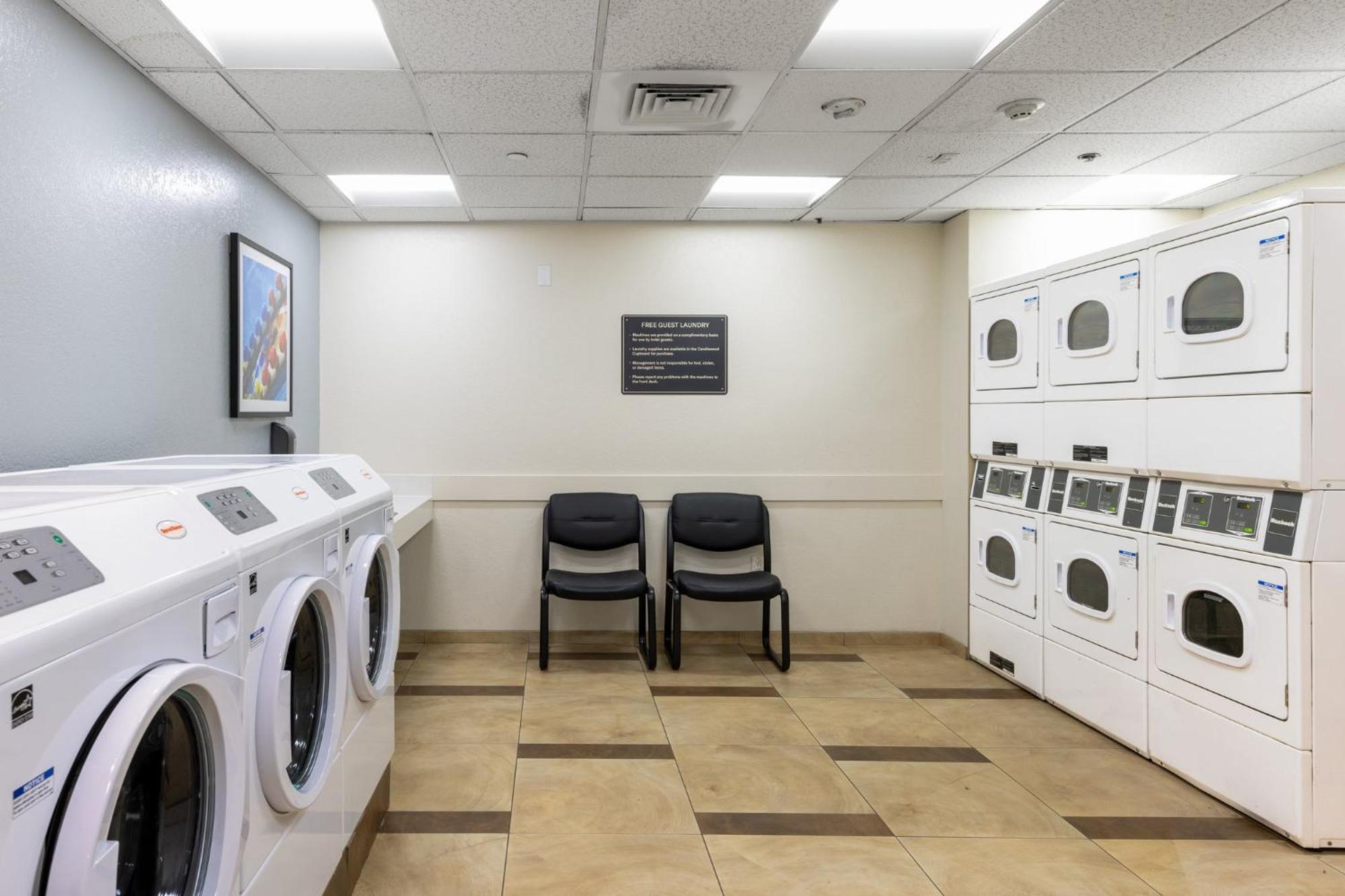 Candlewood Suites Anaheim - Resort Area By Ihg Eksteriør billede