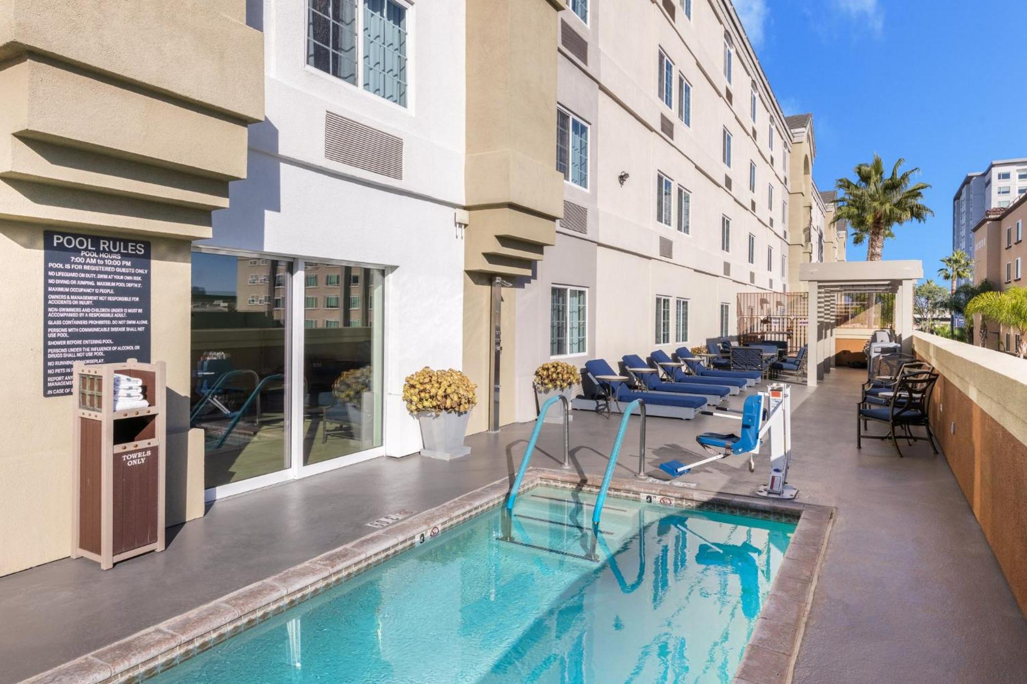 Candlewood Suites Anaheim - Resort Area By Ihg Eksteriør billede