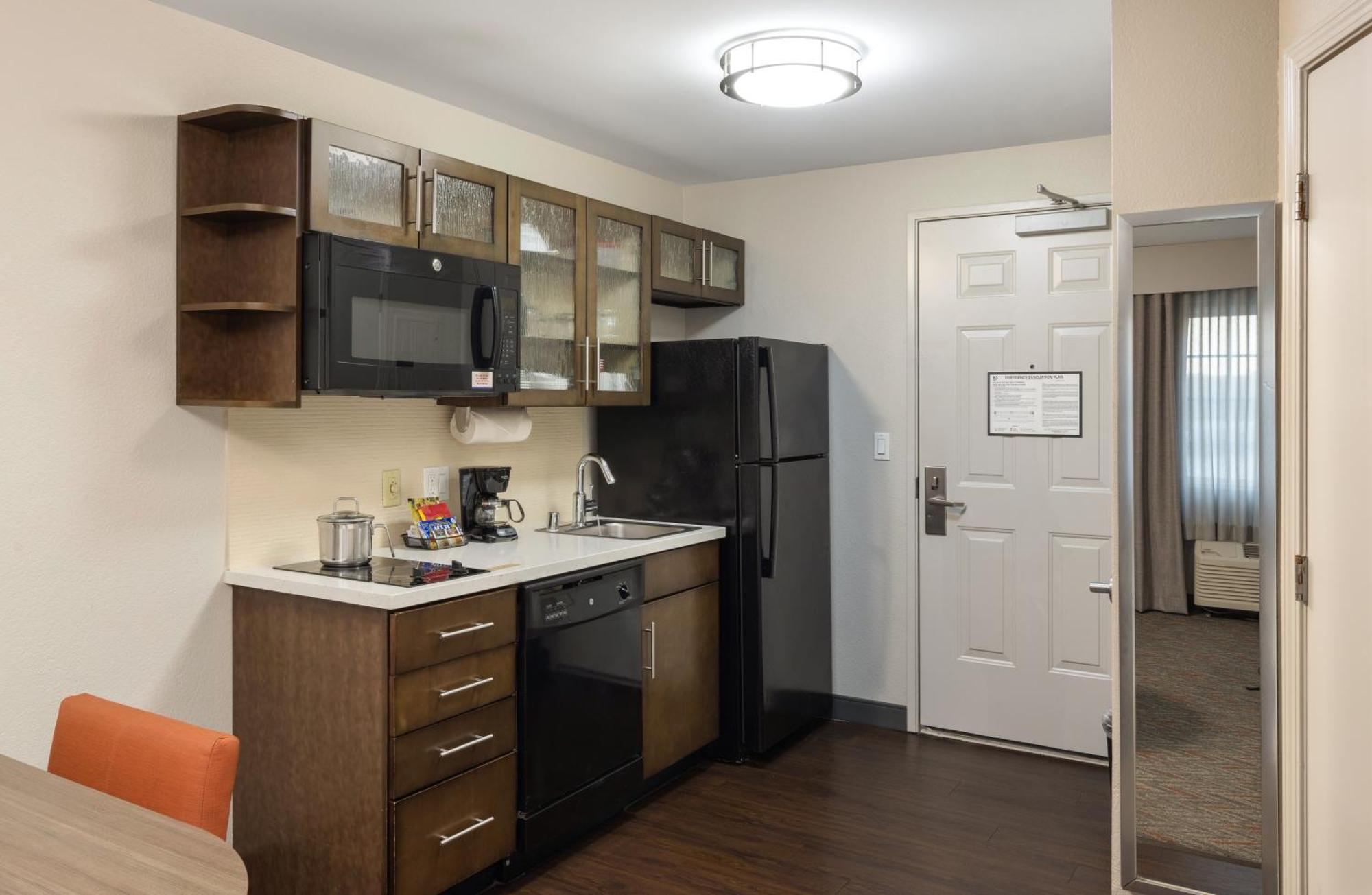 Candlewood Suites Anaheim - Resort Area By Ihg Eksteriør billede